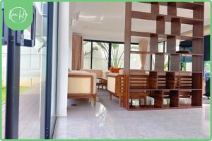 Thiết kế sang trọng theo phong cách hiện đại.